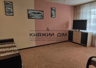Квартира 2-кімн. продаж Киев, Дарницький р-н &ndash; 52 м&sup2;... Оголошення Bazarok.ua
