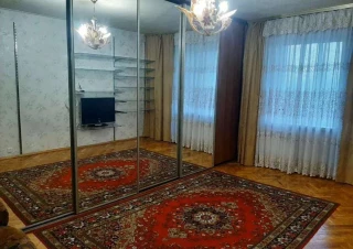 Квартира 3-кімн. оренда Киев, Голосеевский &ndash; 68 м&sup2;... Оголошення Bazarok.ua