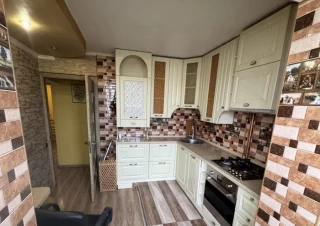 Квартира 3-кімн. оренда Киев, Голосеевский &ndash; 68 м&sup2;... Оголошення Bazarok.ua