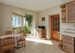 Квартира 3-кімн. оренда Киев, Голосеевский &ndash; 106 м&sup2;... Оголошення Bazarok.ua