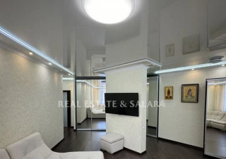 Квартира 3-кімн. продаж Киев, Голосеевский &ndash; 89 м&sup2;... Объявления Bazarok.ua