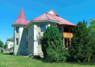 Будинок продаж Станишовка &ndash; 375 м&sup2;... Оголошення Bazarok.ua