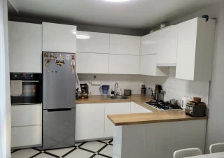 Квартира 2-кімн. продаж Вишневое &ndash; 66 м&sup2;... Объявления Bazarok.ua