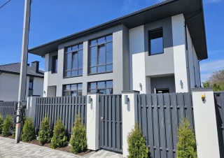 Будинок продаж Гатное &ndash; 98 м&sup2;... Объявления Bazarok.ua