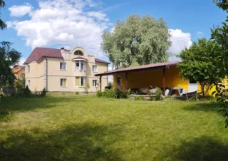 Будинок продаж Гатное &ndash; 300 м&sup2;... Объявления Bazarok.ua