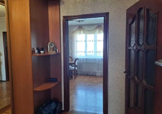 Квартира 4-кімн. продаж Харьков, Немышлянский &ndash; 84 м&sup2;... Оголошення Bazarok.ua