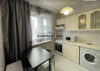 Квартира 2-кімн. продаж Киев, Дарницький р-н &ndash; 31 м&sup2;... Оголошення Bazarok.ua