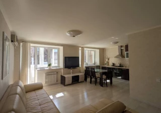 Квартира 3-кімн. продаж Одесса, Приморский &ndash; 45 м&sup2;... Объявления Bazarok.ua