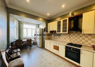 Квартира 3-кімн. оренда Киев, Голосіївський р-н &ndash; 55 м&sup2;... Оголошення Bazarok.ua