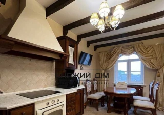 Квартира 3-кімн. оренда Киев, Подільський р-н &ndash; 110 м&sup2;... Объявления Bazarok.ua