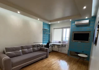 Квартира 1-кімн. продаж Киев, Солом'янський р-н &ndash; 17 м&sup2;... Оголошення Bazarok.ua