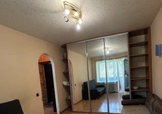 Квартира 1-кімн. продаж Киев, Святошинский &ndash; 14.8 м&sup2;... Объявления Bazarok.ua